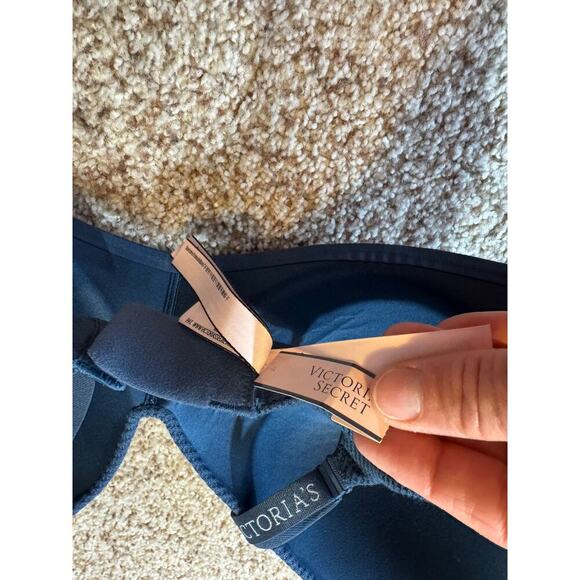 Victoria's Secret Women's Bra size 38 DDD, Micro Waffle; Wireless, NWT. TEAL - Picture 8 of 8